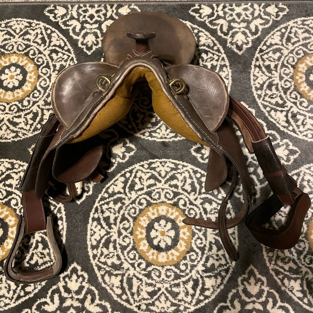 14 inch saddle.